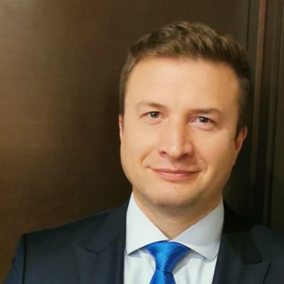 Дмитрий Волков — автор обзора